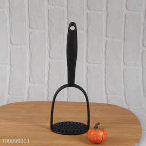 Most popular black home kitchen gadget potato press potato crusher