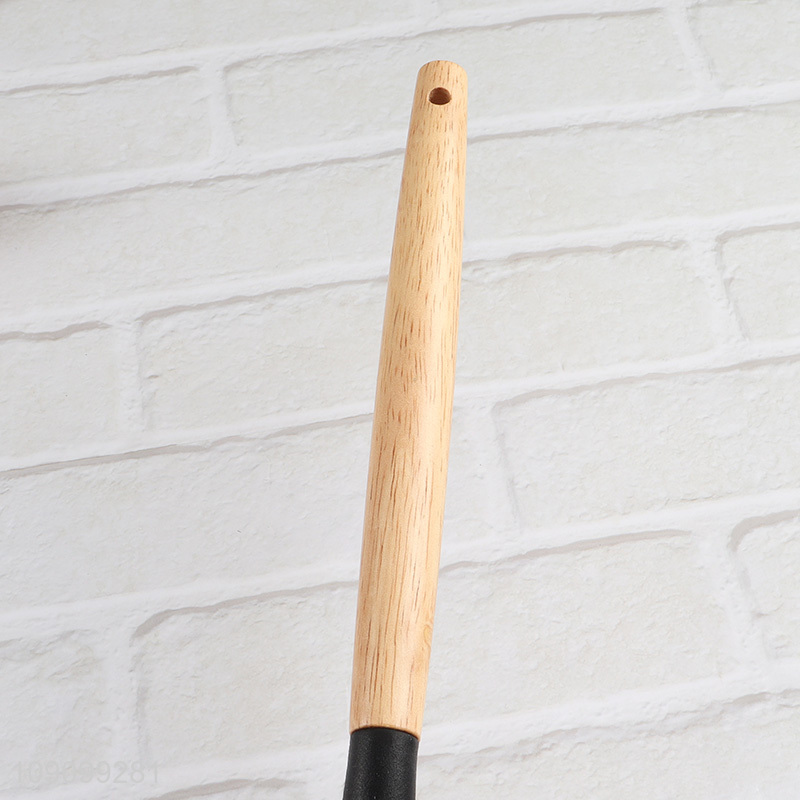 Low price kitchen utensil black slotted ladle with wooden handle