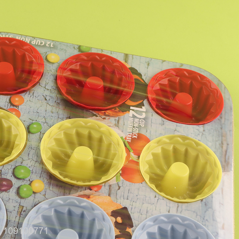 Wholesale Non-Stick Bakeware Set with Muffin Pan & 12 Silicone Cupcake Baking Cups