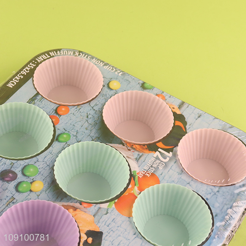 New Product Non-Stick Muffin Baking Pan Set with 12 Silicone Baking Cups