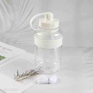 Good selling portable plastic 1500ml water bottle with straw