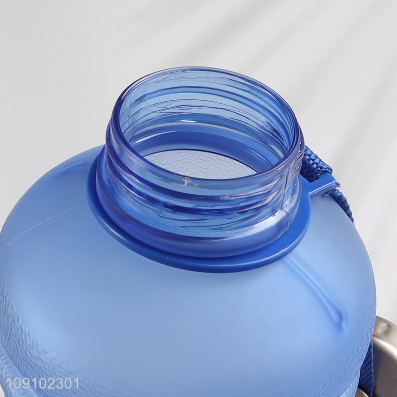 Top quality portable large capacity sports water bottle