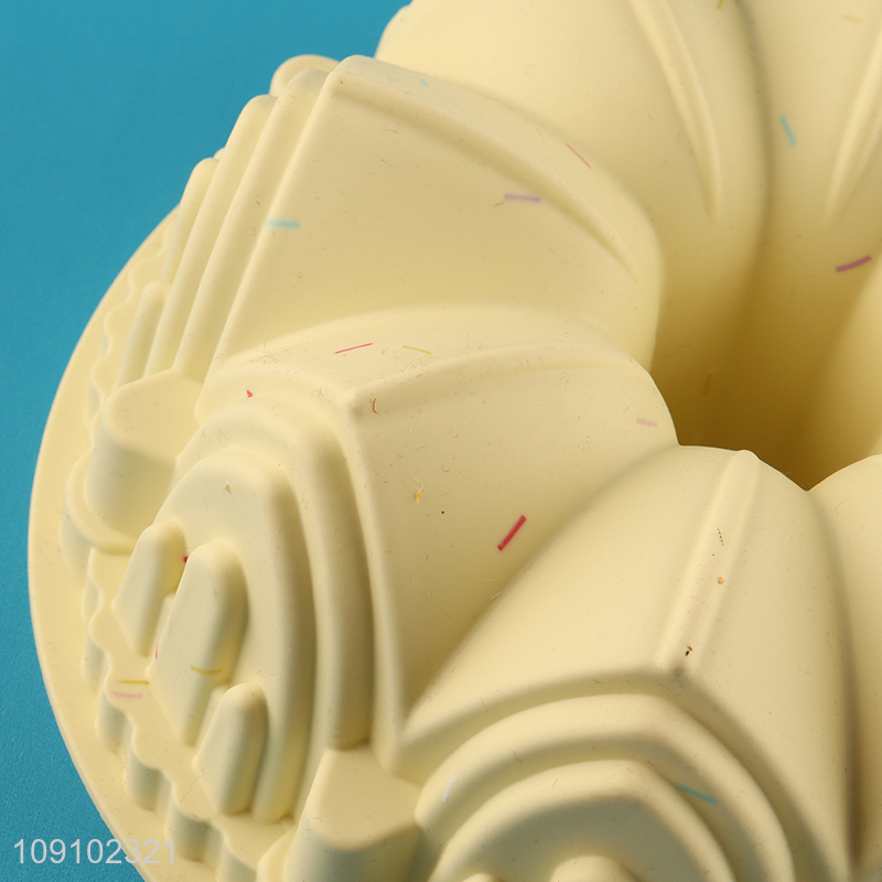 Factory Price Crown Castle Shape Silicone Cake Mold Silicone Baking Molds