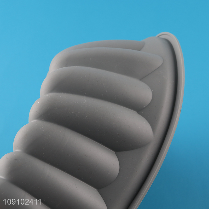 New Product Heart Shaped Silicone Cake Molds for Christmas Valentine's Day