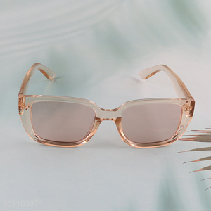 Factory Price Retro Sunglasses UV400 Protection Sunglasses for Women Girls