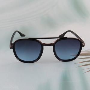 High Quality Tendy Sunglasses Plastic Blue Mirror Sunglasses for Women Men