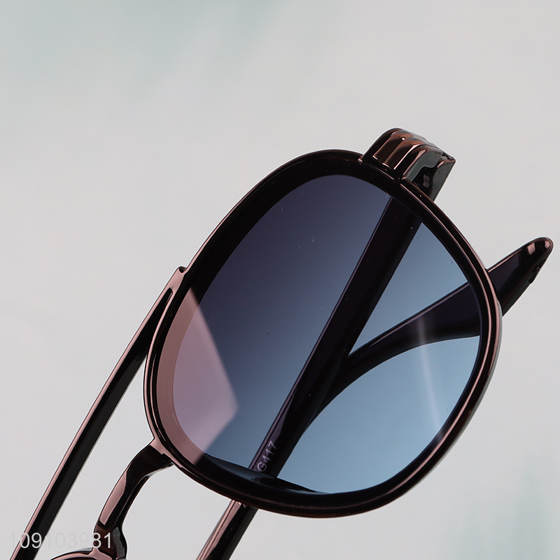 High Quality Tendy Sunglasses Plastic Blue Mirror Sunglasses for Women Men