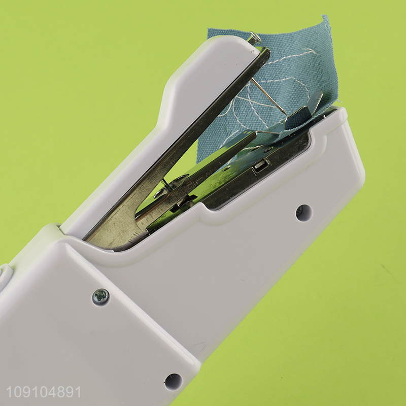 New Product Portable Mini Sewing Machine Handheld Sewing Machine for Beginners