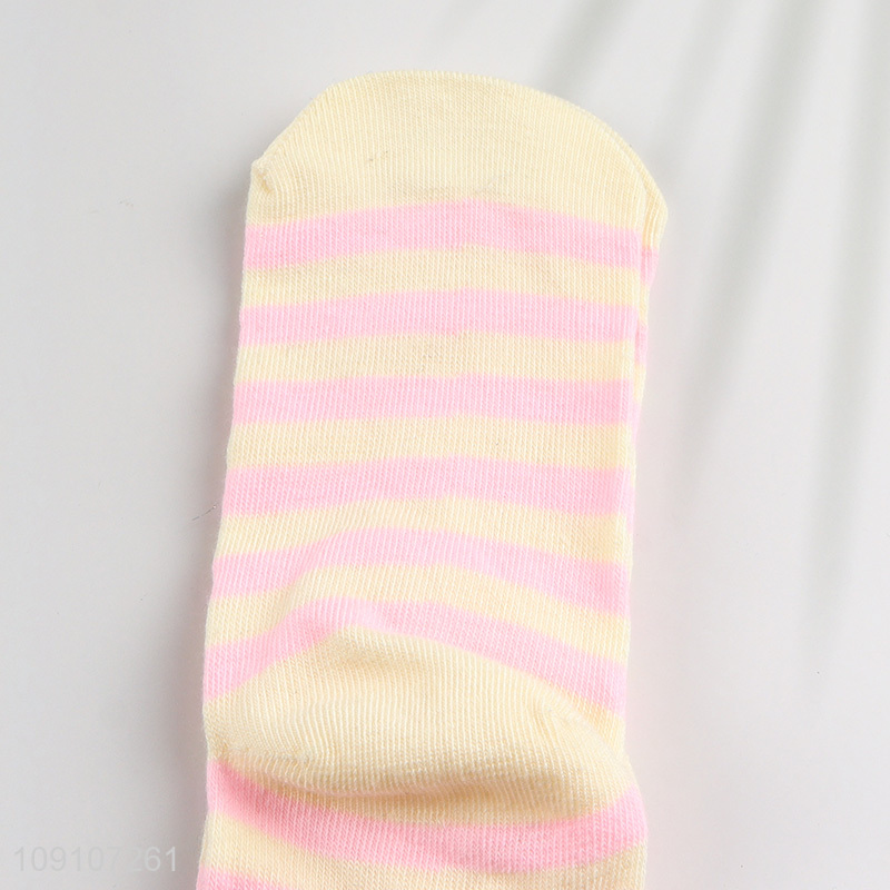 China factory breathable cartoon polyester children socks for sale