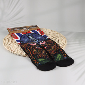 Top selling fashionable comfortable polyester sports casual socks for men