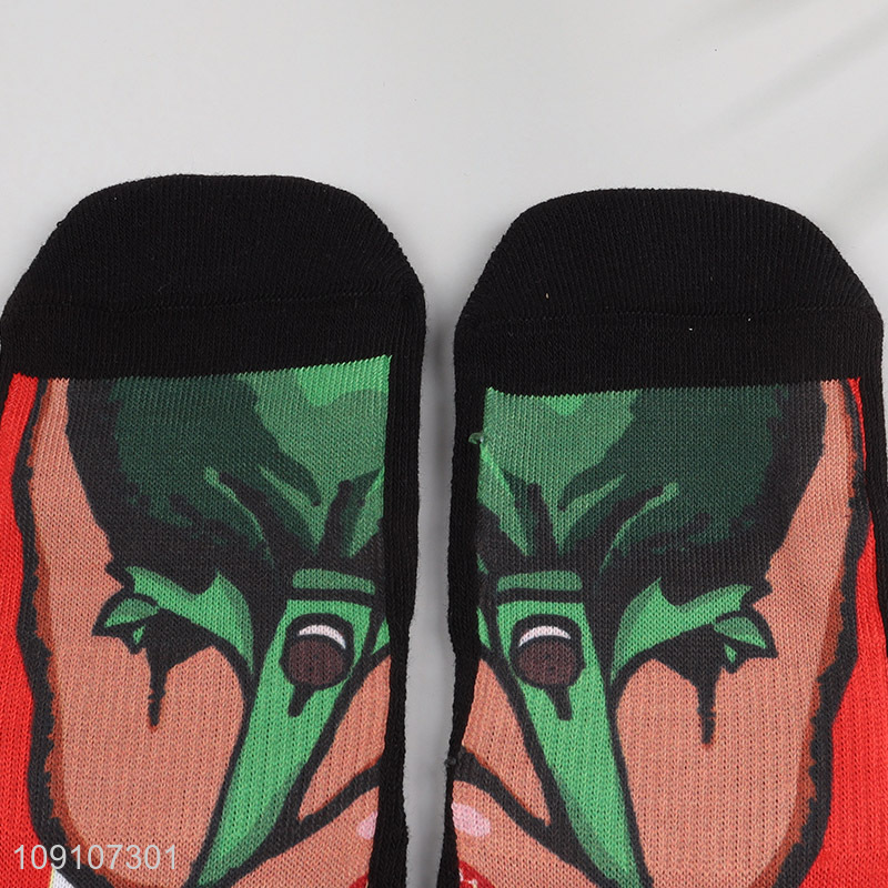 Hot products fashionable men polyester breathable casual socks