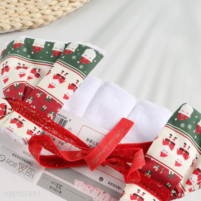 Good selling christmas style cat dog pet saliva towel with bell