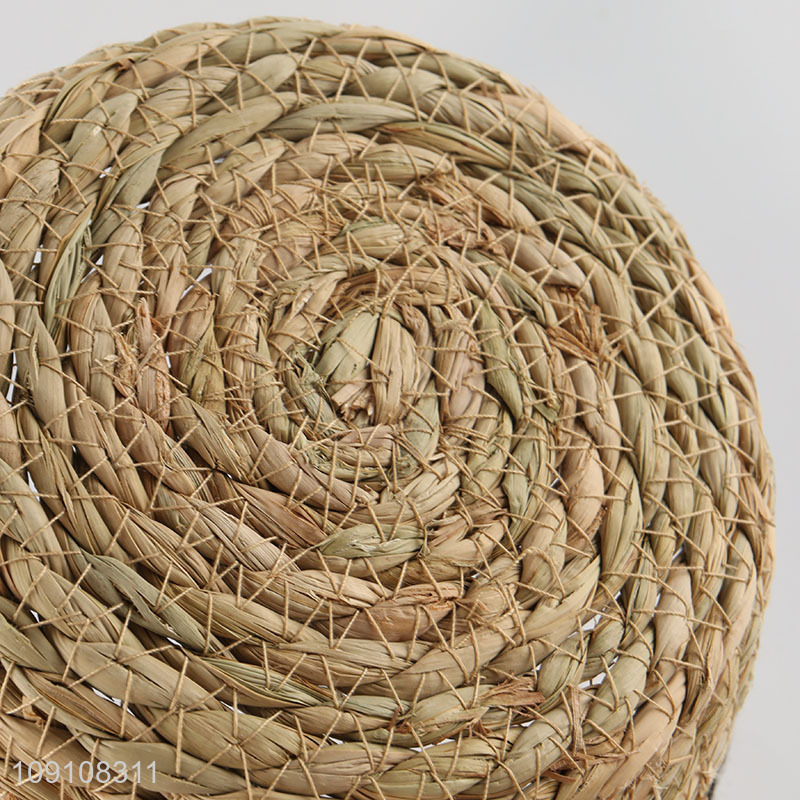 Good Quality Multi-Purpose Woven Cattail Storage Basket for Kitchen Countertop