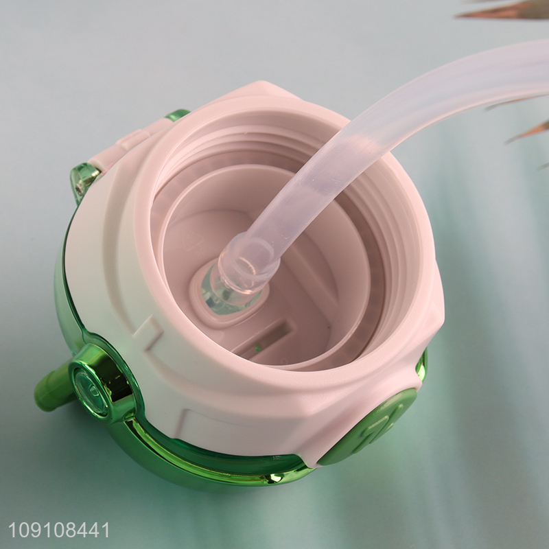 Wholesale Cute Bear Water Bottle Kids Water Bottle with Straw & Strap