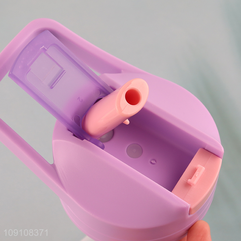 New Arrival Portable Leakproof Plastic Sports Water Bottle with Silicone Straw