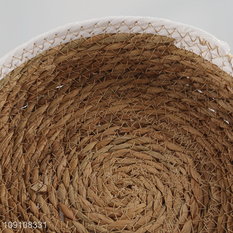 Factory Price Multipurpose Woven Cattail Storage Basket Handmade Storage Basket