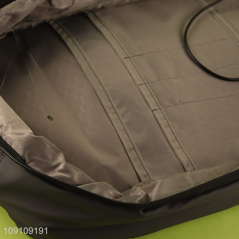 Yiwu market black usb charging laptop bag backpack bag for sale