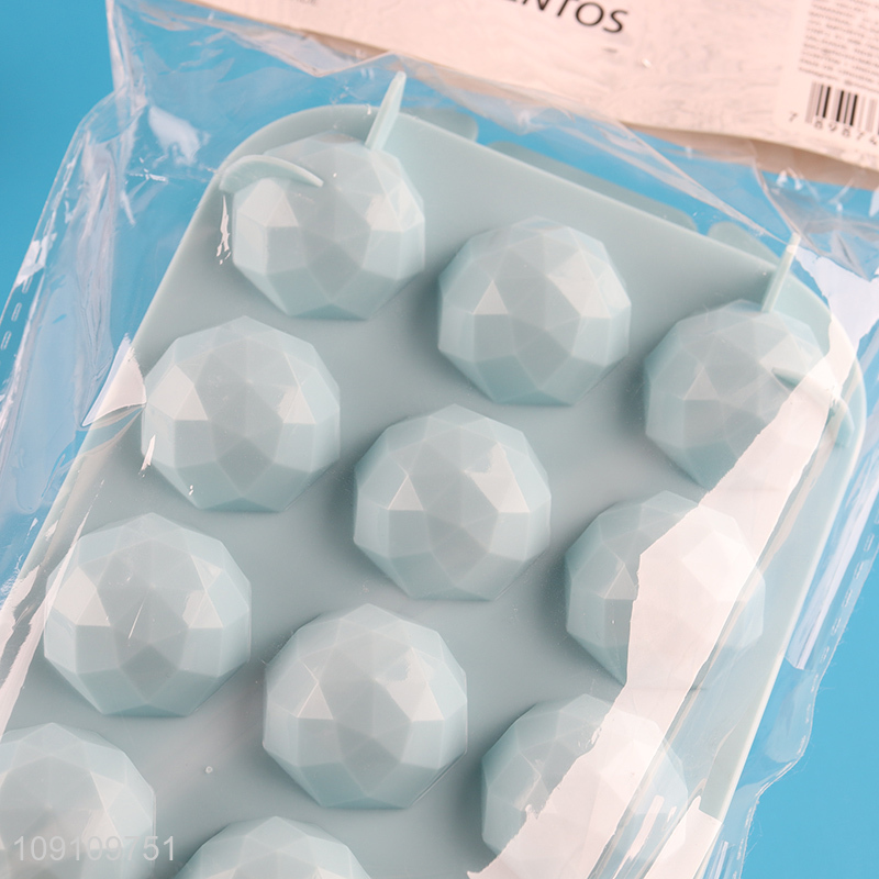 Online Wholesale 15-Cavity Food Grade Plastic Diamond Ice Cube Tray