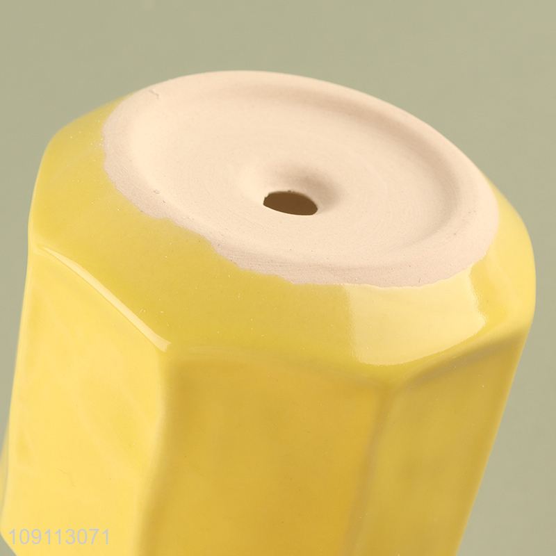 Hot selling desktop decoration ceramic mini flower pot for household