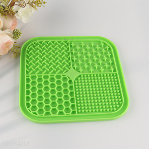 Good selling green silicone suction cup slow feeder mat wholesale