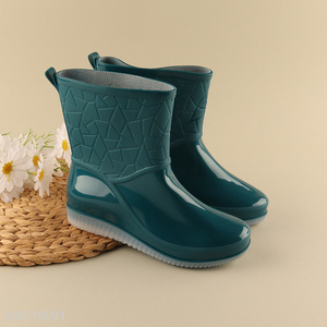 Most popular anti-slip outdoor waterproof women rain boots for sale
