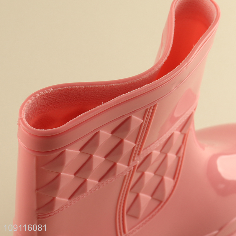 Hot selling pink non-slip waterproof outdoor women rain boots