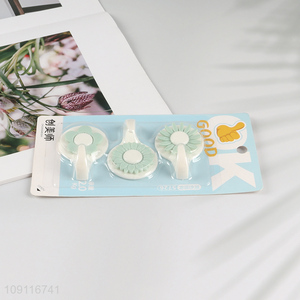 Hot Selling 3PCS Flower Shaped Adhesive Hooks Wall Hanging Towel Hooks