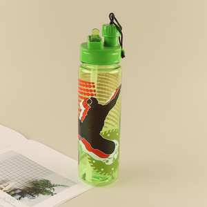 Good selling plastic 620ml water bottle drinking bottle with straw