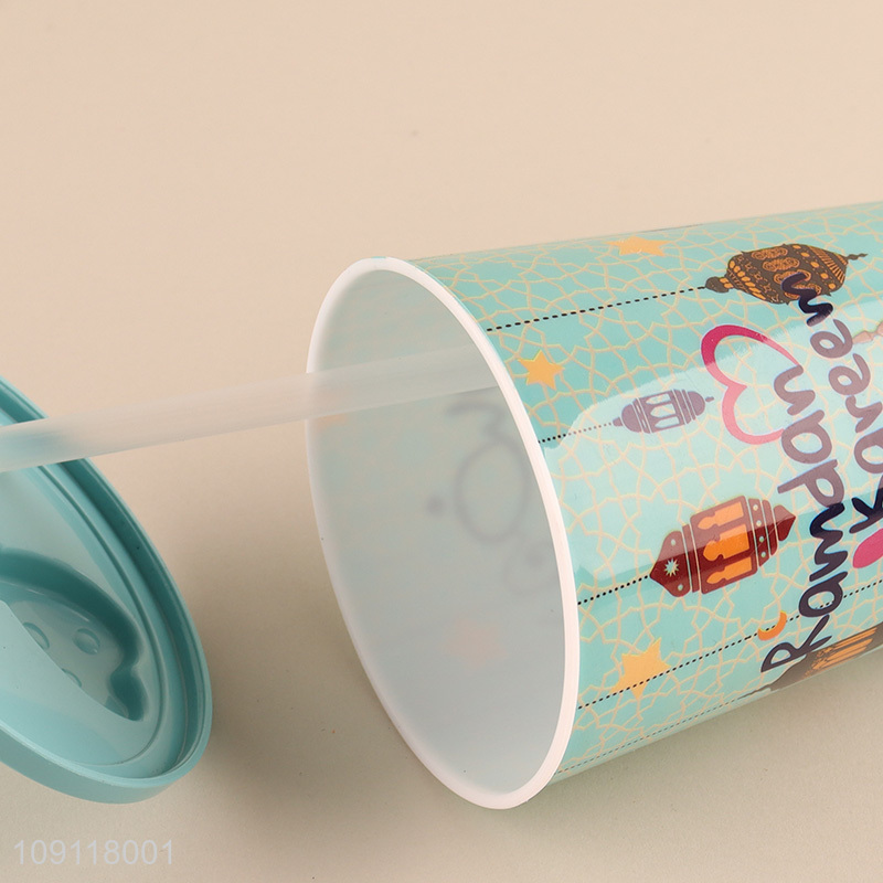 China wholesale plastic water cup drinking cup with lid and straw