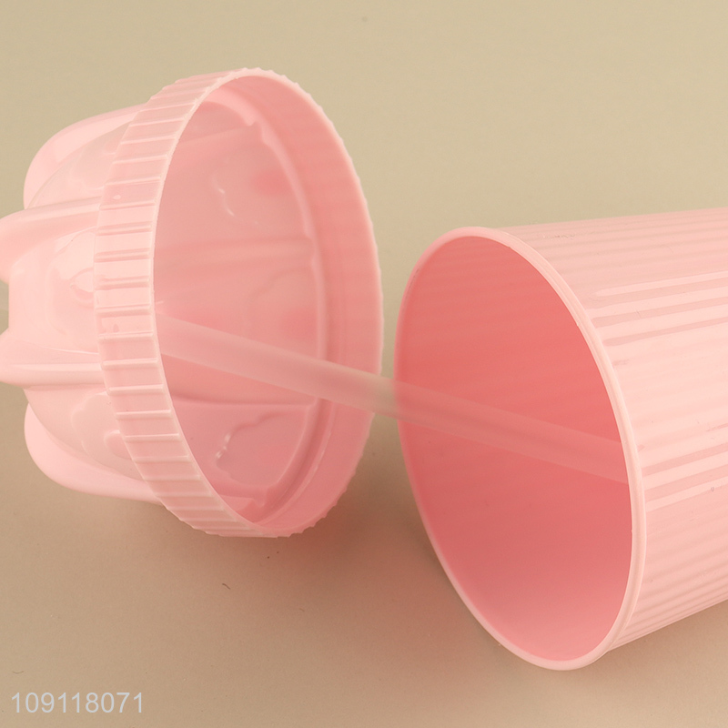 Good sale pink double wall plastic water cup straw cup wholesale