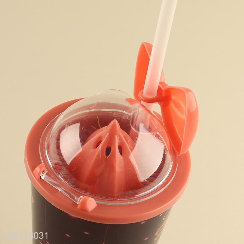 China supplier double wall plastic water cup straw cup for sale