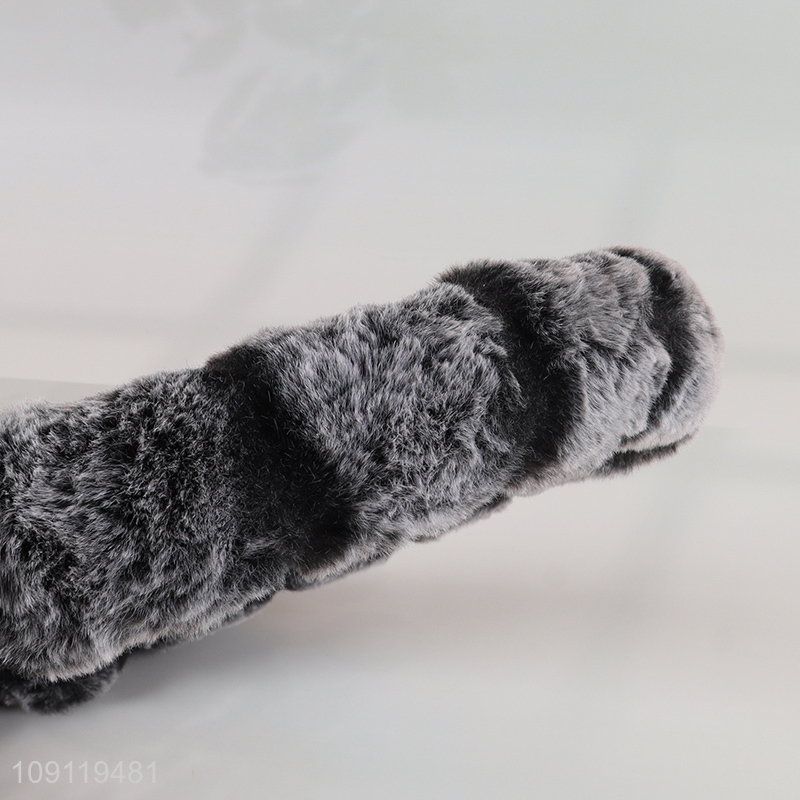 China Imports Winer Plush Steering Wheel Cover Universal Steering Wheel Cover