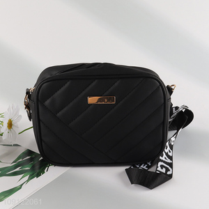 Good selling black fashionable ladies messenger bag wholesale