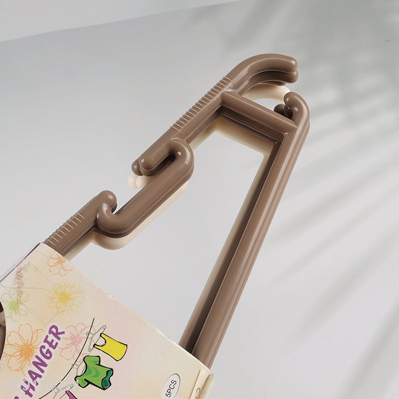 High Quality 5PCS Durable Heavy Duty Anti-Slip Plastic Clothes Hangers