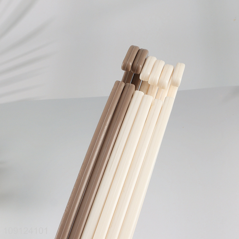 Factory Price 6PCS Plastic Clothes Hangers Space Saving Clothes Hangers