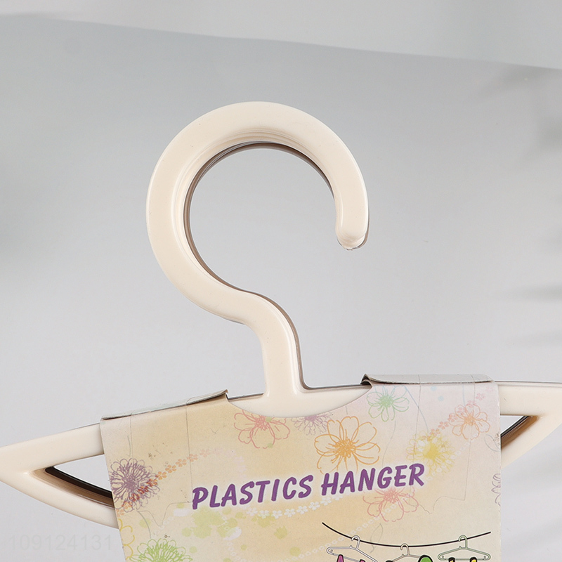 Wholesale 5PCS Heavy Duty Non-Slip Clothes Hangers Plastic Jacket Hangers