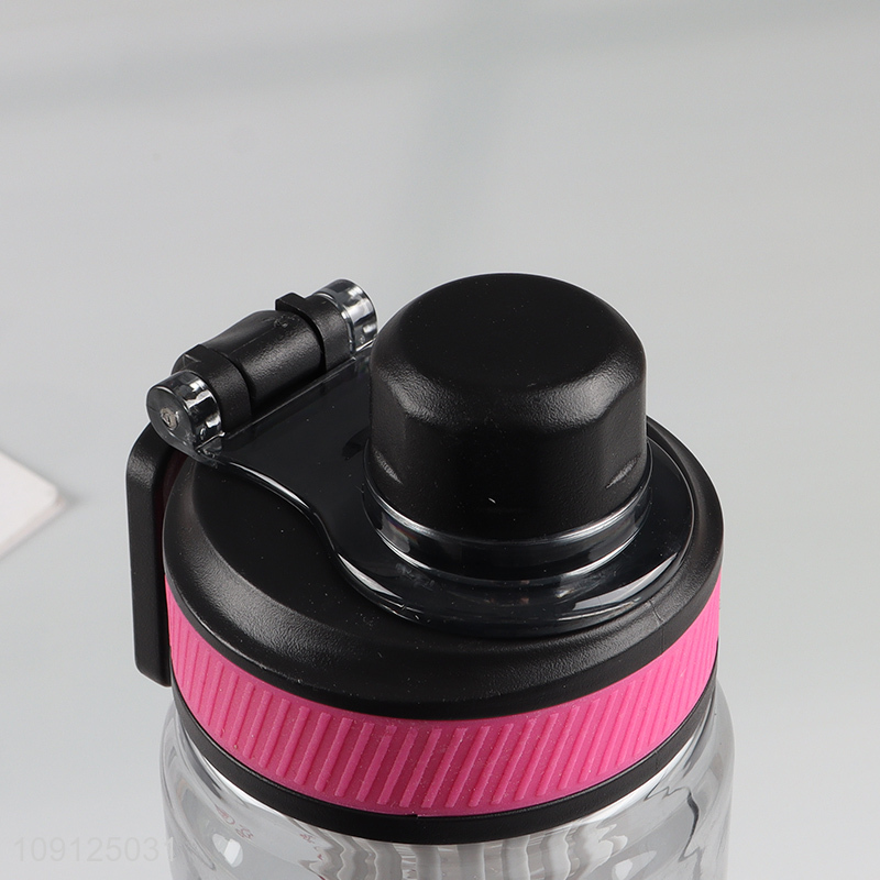 Good Quality 630 750ML Plastic Gym Sports Water Bottle with with Tea Filter