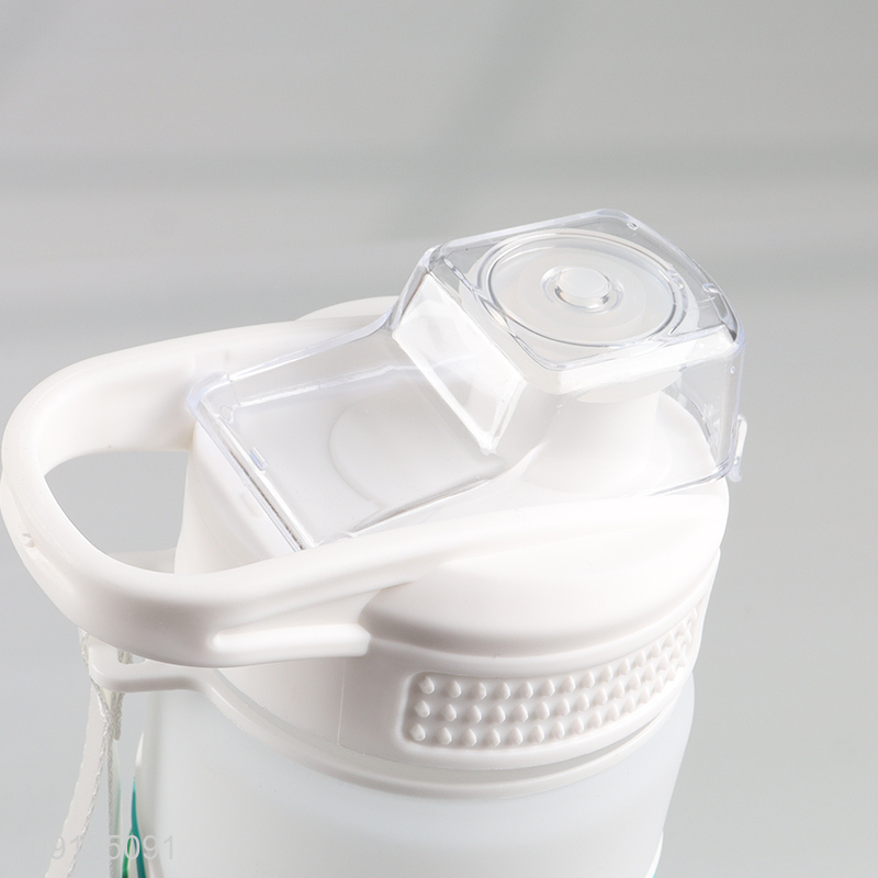 Online Wholesale 750ML Reusable Plastic Water Bottle Portable Sports Water Bottle