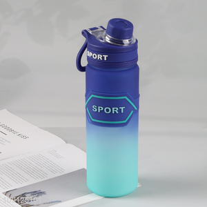 New Arrival 750ML Leak Proof Plastic Sports Water Bottle with Carry Handle