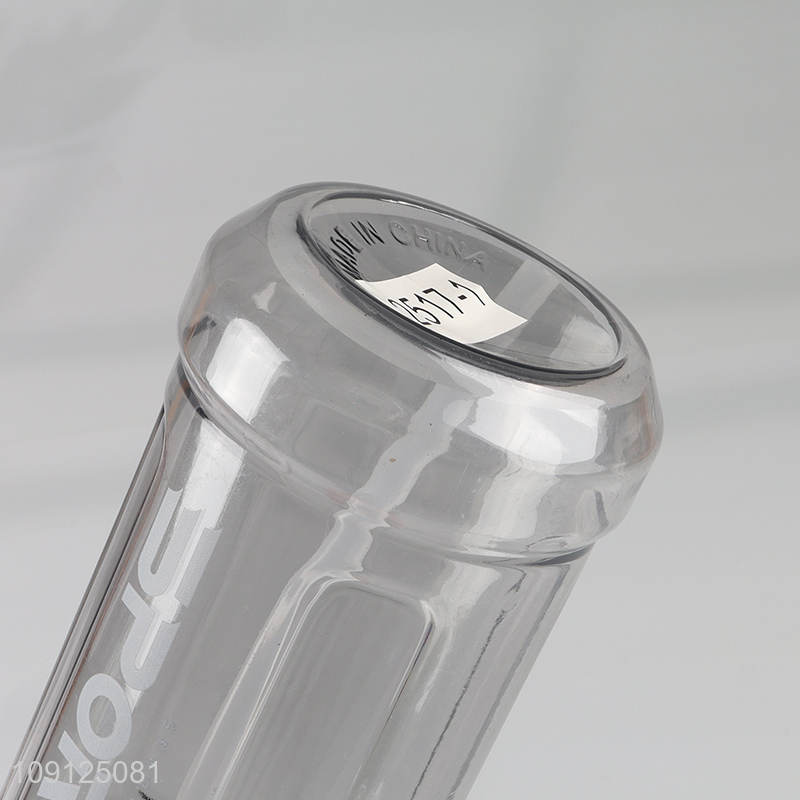 Hot Selling 700ML Reusable Leak Proof Plastic Sports Water Bottle for Fitness