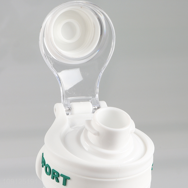 Factory Wholesale 700ML Leak Proof Plastic Sports Water Bottle with Spout Lid