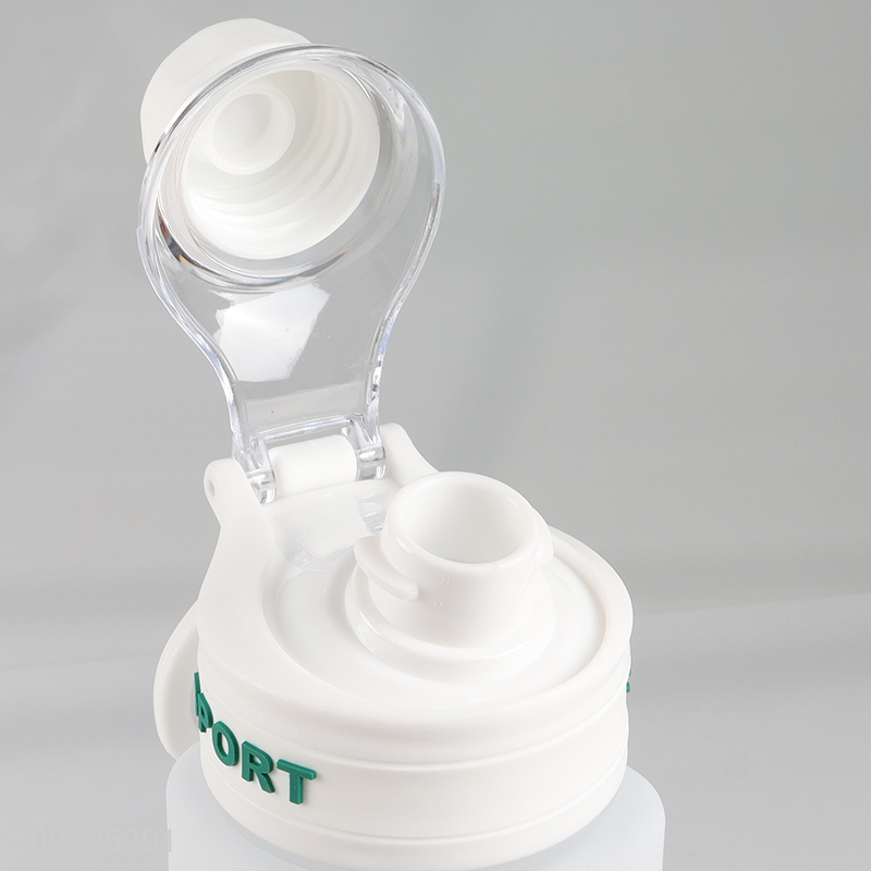 New Product 700ML Portable Plastic Sports Water Bottle for Travel School Gym