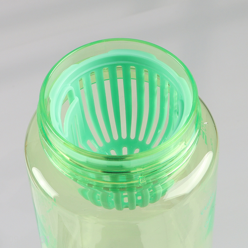 New Product 590ML Plastic Water Bottle with Tea Filter for Home Office School