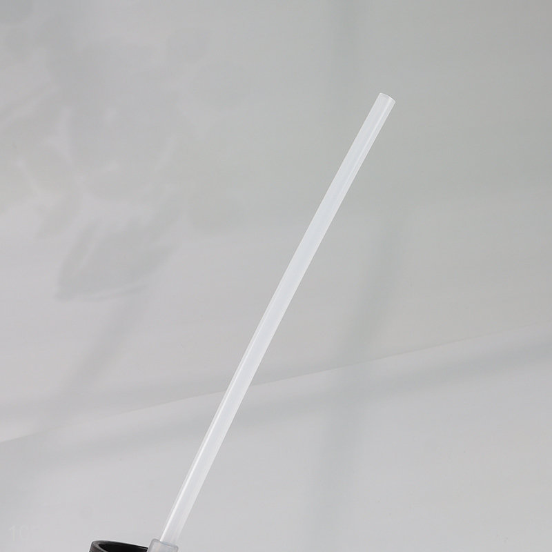 New Product 700ML Flip Top Plastic Water Bottle Sports Water Bottle with Straw