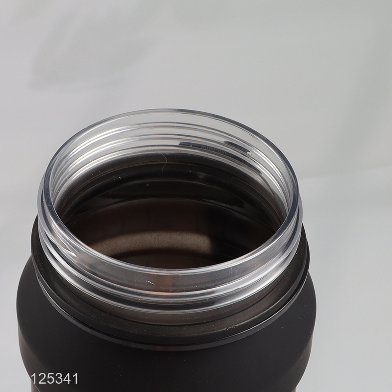 New Product 700ML Flip Top Plastic Water Bottle Sports Water Bottle with Straw