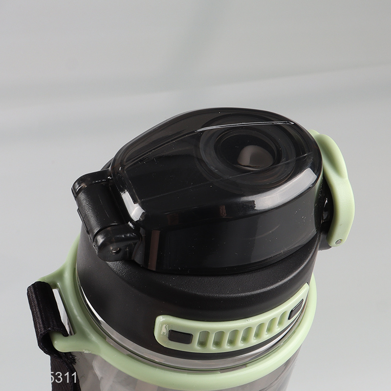 New Arrival 860ML Flip Top Water Bottle Plastic Sports Water Bottle with Straw