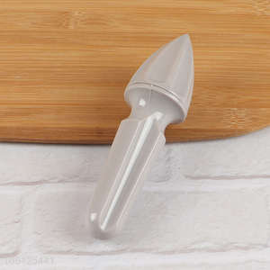 New Product Lemon Squeezer Hand-Held Citrus Juicer Manual Citrus Reamer