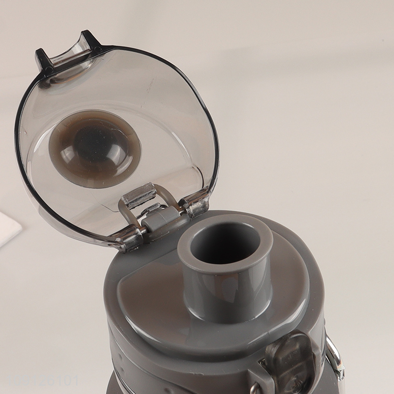 Wholesale Leak Proof Collapsible Silicone Sports Water Bottle with Carabiner