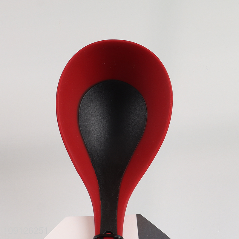 Popular Product Heat Resistant Food Grade Silicone Soup Spoon Cooking Ladle