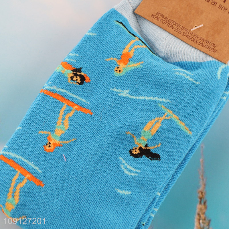 Top quality fashion cotton breathable mid tube socks for girls boys